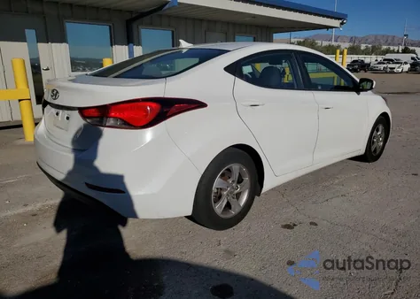 2015 Hyundai Elantra Se z USA, uszkodzony, nr VIN 5NPDH4AE4FH566427